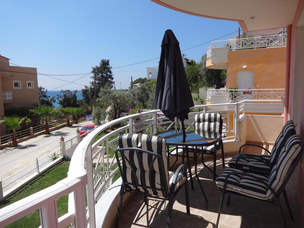 Appartement Gorgona Di Thassos à Limenaria  Extérieur photo
